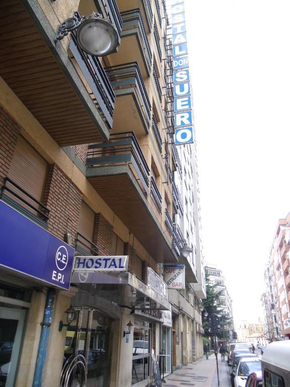 Hostal Don Suero León Eksteriør billede