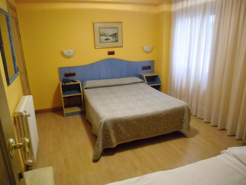 Hostal Don Suero León Eksteriør billede